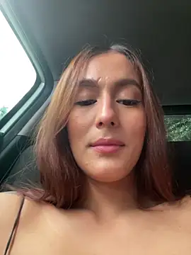 Lucy_fit Show in webcam