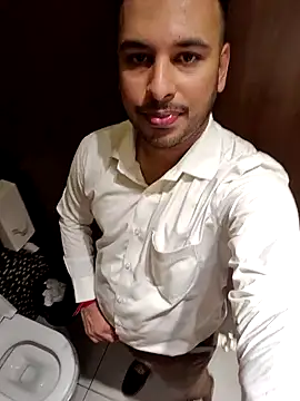 Show modela vishnuvinod_india na web-kameri