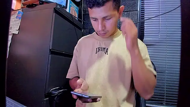 Show de boy_bigcock24cm na webcam