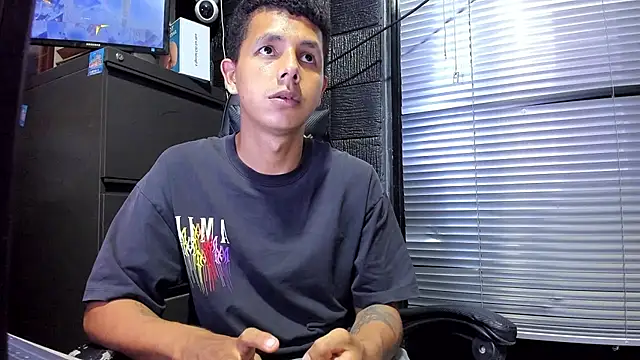 boy_bigcock24cm Live XXX-Chat