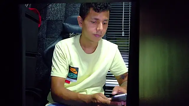 g_lincoln's Webcam Show