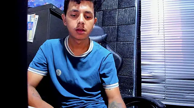 g_lincolnn Live XXX chat