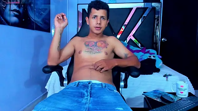 g_lincoln's Webcam Show