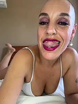 הופעת וובקאם של emprexkala