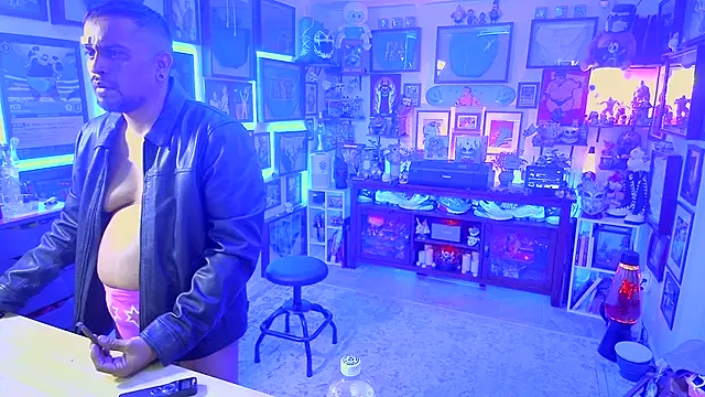 Briefs_bud's Webcam Show