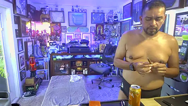 Briefs_bud: вебкам-шоу