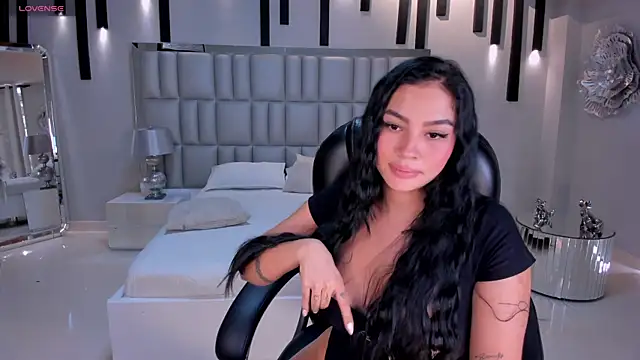MollyJones_ লাইভ XXX চ্যাট