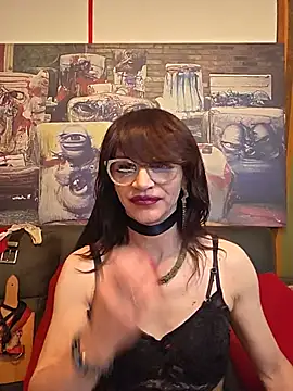TheBlackWtch Show in webcam