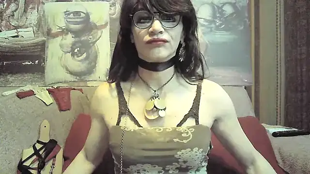 TheBlackWtchn Webbikameraesitys