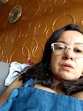 Sonialorens_ webkamerás műsora