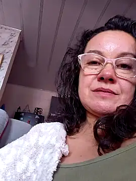 Sonialorens_ Chat XXX in diretta