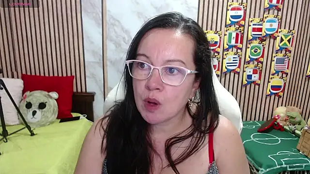 Sonialorens_'s Webcam Show
