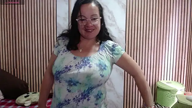 Sonialorens_'s Live XXX Chat