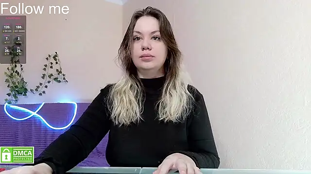 Chat soba uživo modela elven_dreams_