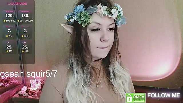 Chat soba uživo modela elven_dreams_