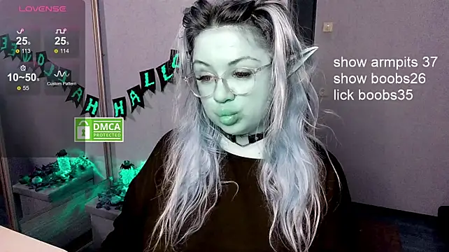 elven_dreams_'s Webcam Show
