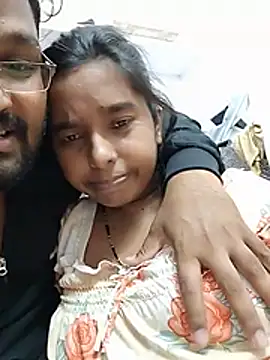 BabuCouple's Live XXX Chat