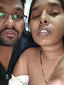 Pertunjukan Kamera Web BabuCouple