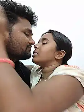 BabuCouple Show in webcam