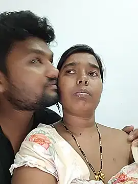 Show modela BabuCouple na web-kameri