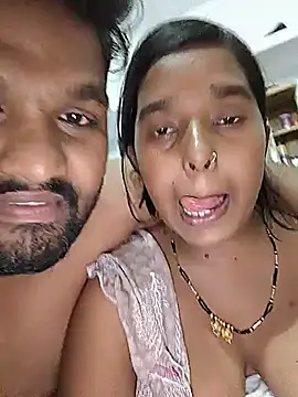 Chat +18 de BabuCouple ao vivo