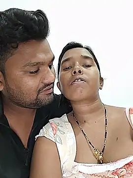 BabuCouple Show in webcam