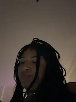 Chat XXX en directo de SashaLiciosa_
