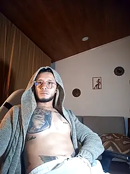 دردشة sebastian_horny الجنسية المباشرة