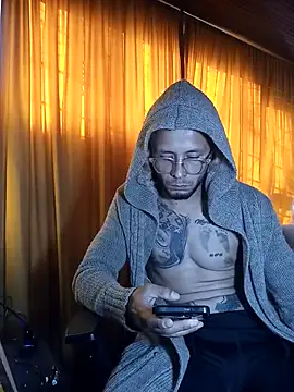 sebastian_horny 웹캠 쇼