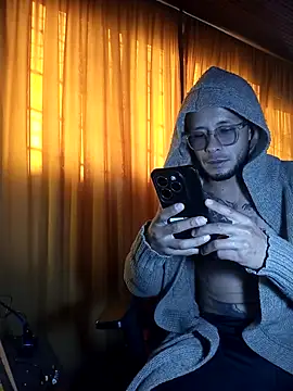 sebastian_horny 웹캠 쇼