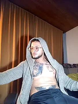 sebastian_horny 웹캠 쇼