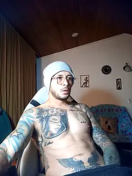 sebastian_horny Adlı Modelin Canlı XXX Sohbeti