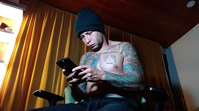 sebastian_horny 웹캠 쇼