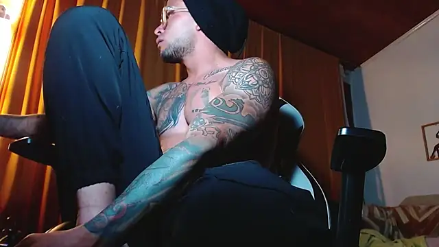 sebastian_horny Pertunjukan Webcam