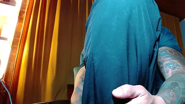sebastian_horny Шоу с уебкамера