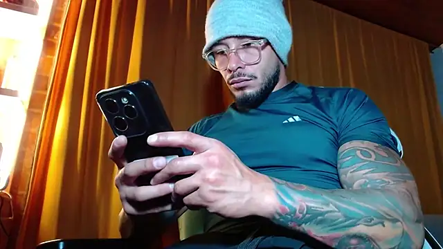 sebastian_horny Шоу с уебкамера