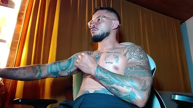 sebastian_horny Webcamshow