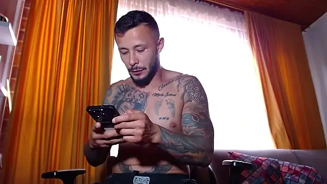 sebastian_horny webkamerás műsora