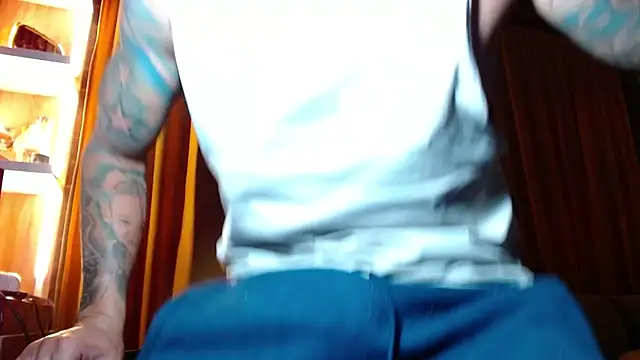 sebastian_horny Show Webcam