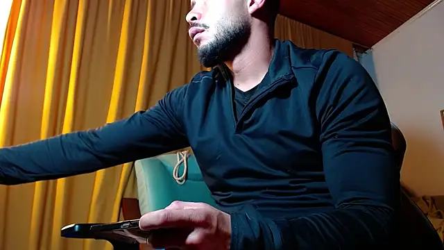 sebastian_horny's Webcam Show