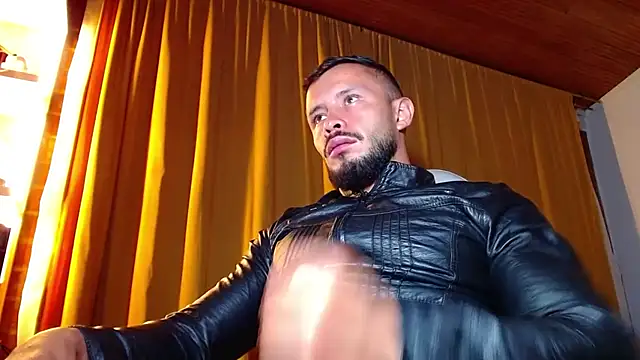 sebastian_horny Show Webcam