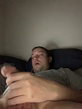 Averagejoe18@xh: вебкам-шоу