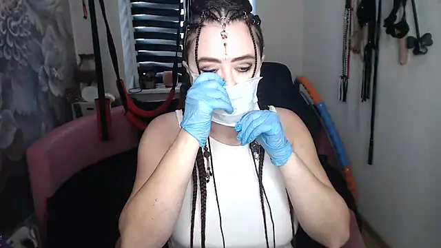 MISSgoddessMARIA Chat XXX in diretta