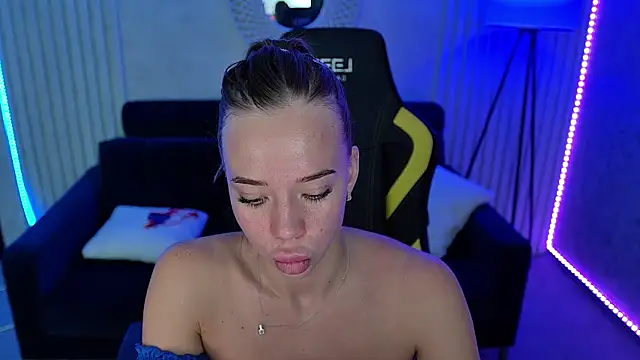 Sexy_Ira Pertunjukan Webcam