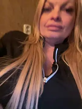 Chat XXX en directo de Lisavontease
