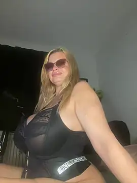 DivaVonTeasen Webbikameraesitys