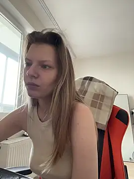 MaryHiggins Chat XXX live