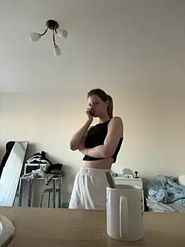 MaryHiggins Live XXX-Chat