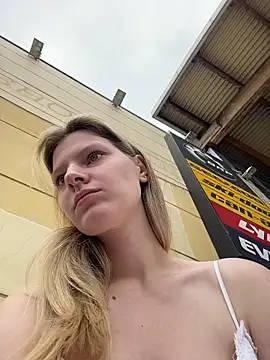 MaryHiggins Live XXX-chat