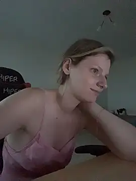 MaryHiggins 라이브 XXX 채팅